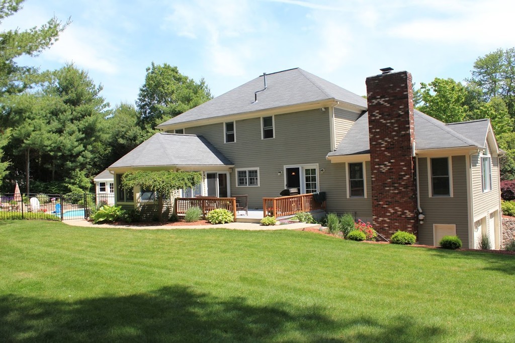 5 Sgt Roode Lane Middleton, MA 01949 - Photo 4 of 30