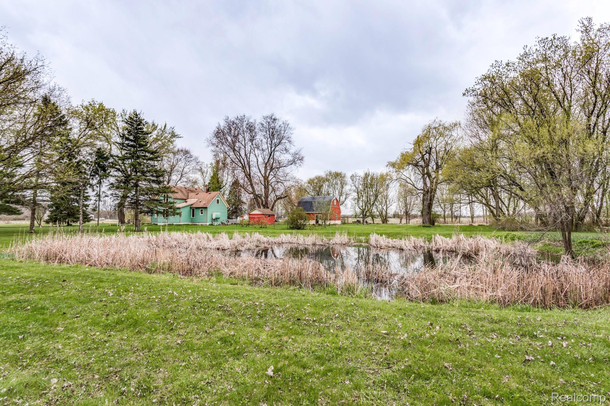 9176 Dolan Road Columbus, MI 48063 - Photo 15 of 42 9176 Dolan Rd-6.jpg