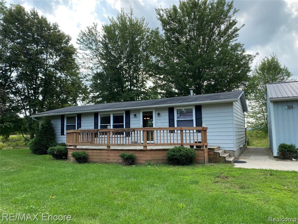 12355 Niblok Road Chesaning, MI 48616 - Photo 2 of 55