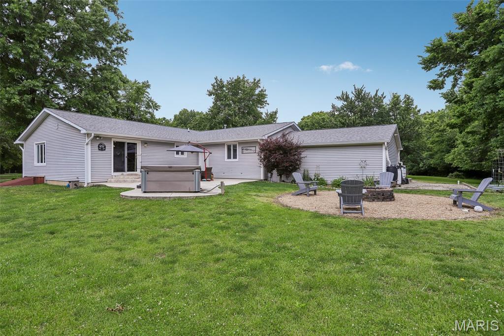 16016 Rugby Trail Litchfield, IL 62056 - Photo 34 of 48