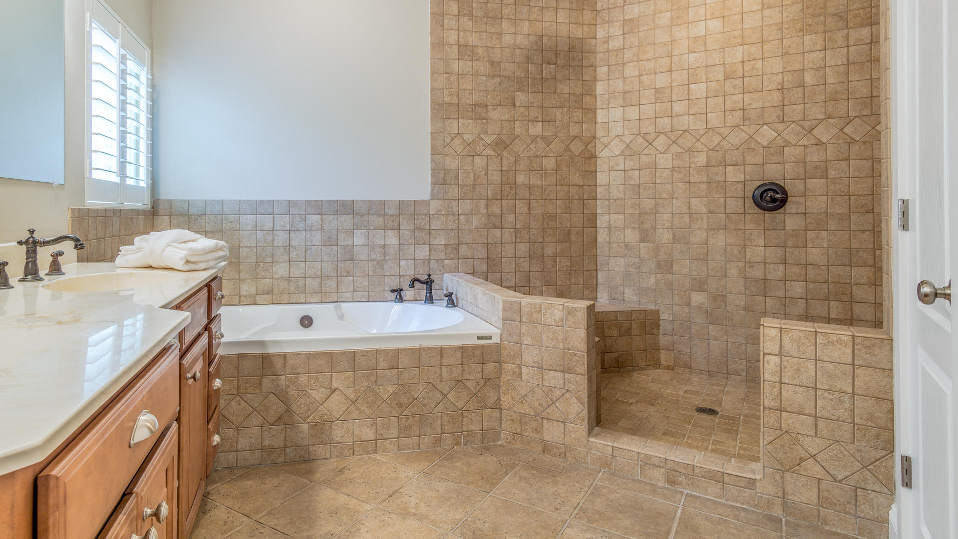 691 Mallet Bayou Road Freeport, FL 32439 - Photo 24 of 49 a bathroom with a sink and a shower
