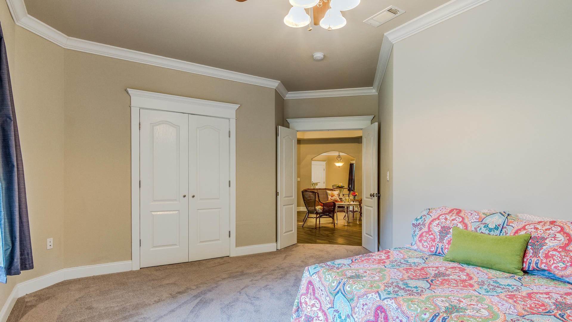 691 Mallet Bayou Road Freeport, FL 32439 - Photo 8 of 49 a bedroom with a bed and a mirror