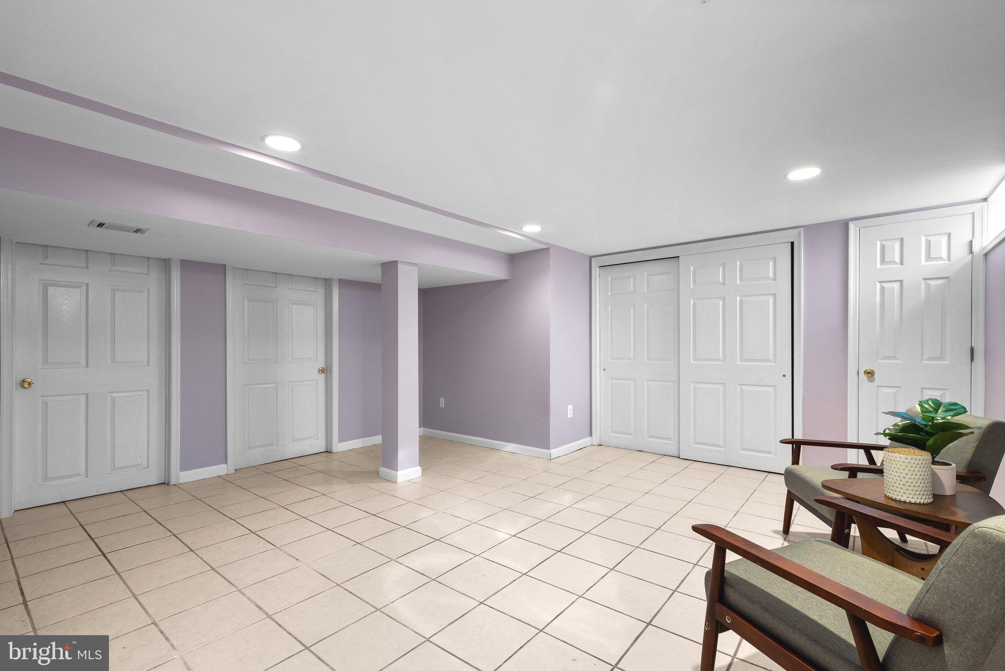 10 Tanglewood Road Catonsville, MD 21228 - Photo 27 of 48 Recessed lighting and lots of storage