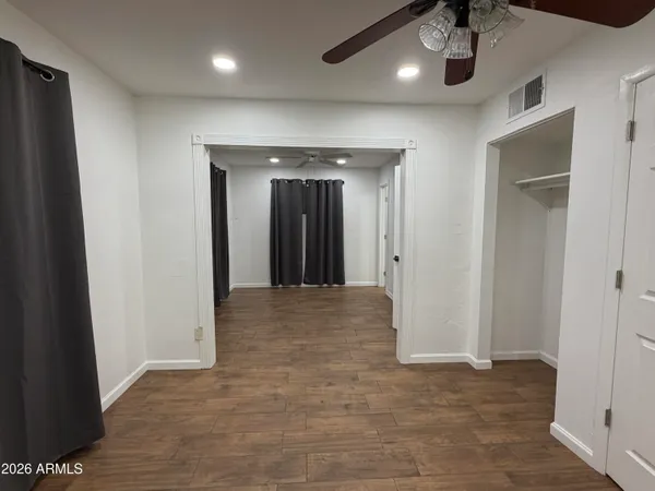 $2,700 | 2 East Piedmont Road, Phoenix, AZ 85042