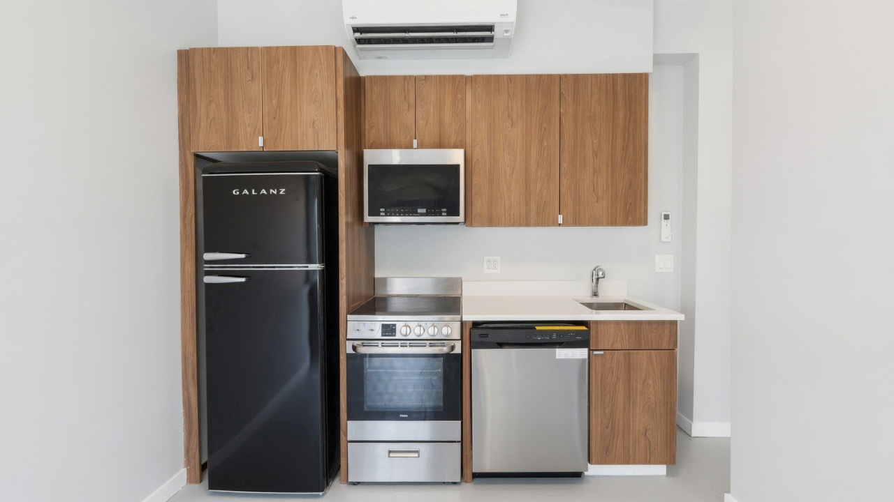 4700 North Racine Avenue, Unit 313 Chicago, IL 60640 - Photo 2 of 6