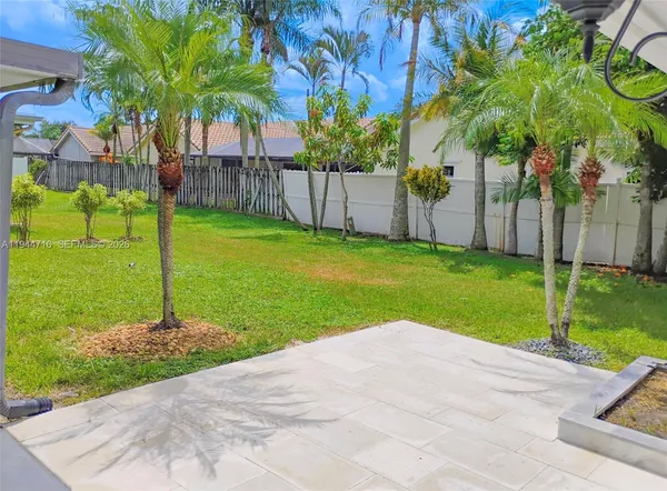 $4,400 | 9654 Sun Pointe Drive, Boynton Beach, FL 33437