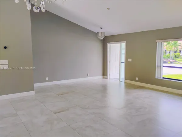 $4,400 | 9654 Sun Pointe Drive, Boynton Beach, FL 33437