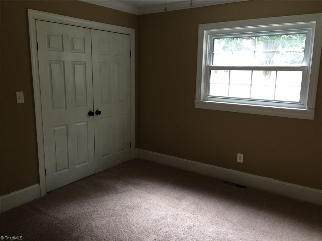 863 Greystone Road Asheboro, NC 27203 - Photo 8 of 14 Gallery Image 8