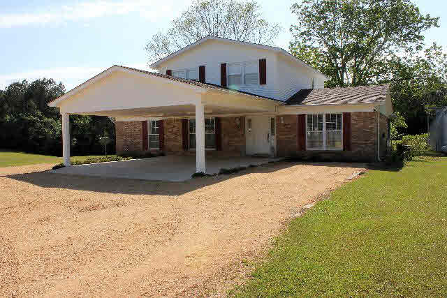 12836 Anna's Way Stapleton, AL 36578 - Photo 4 of 43 Covered Patio