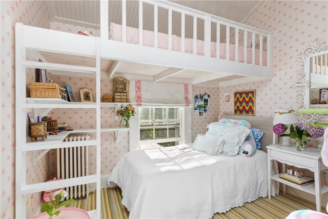 $5,000 | 729 Bellevue Avenue, Unit COTTAGE, Newport, RI 02840