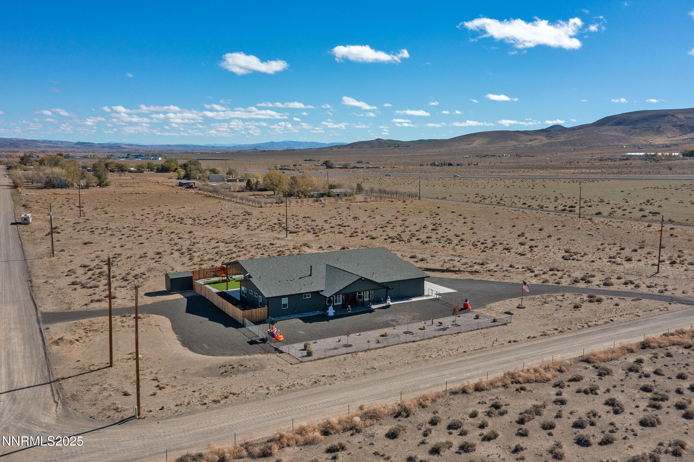 3900 Hackberry Street Silver Springs, NV 89429 - Photo 28 of 30 a view of an ocean view