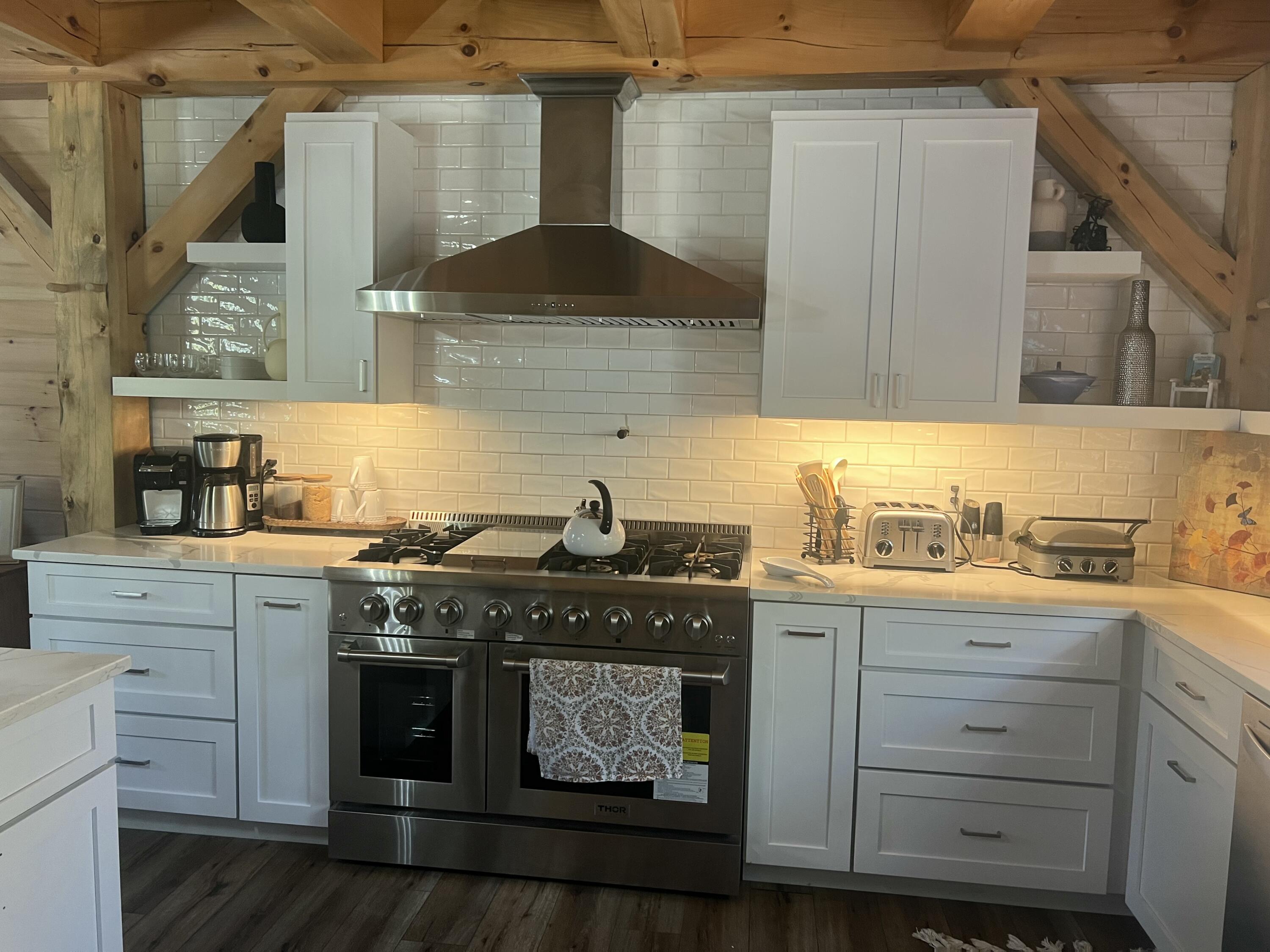 34 Wrong Road Naples, ME 04055 - Photo 2 of 7 Kitchen