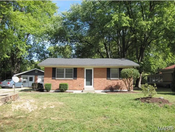 $1,195 | 120 Dean Avenue, O'Fallon, IL 62269