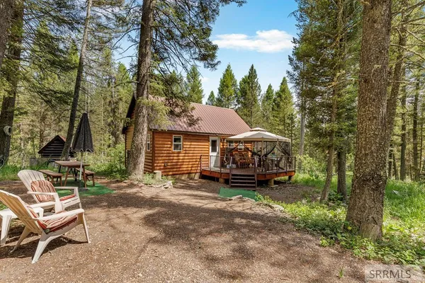 $285,000 | 4132 Beaver Springs Road, Island Park, ID 83429