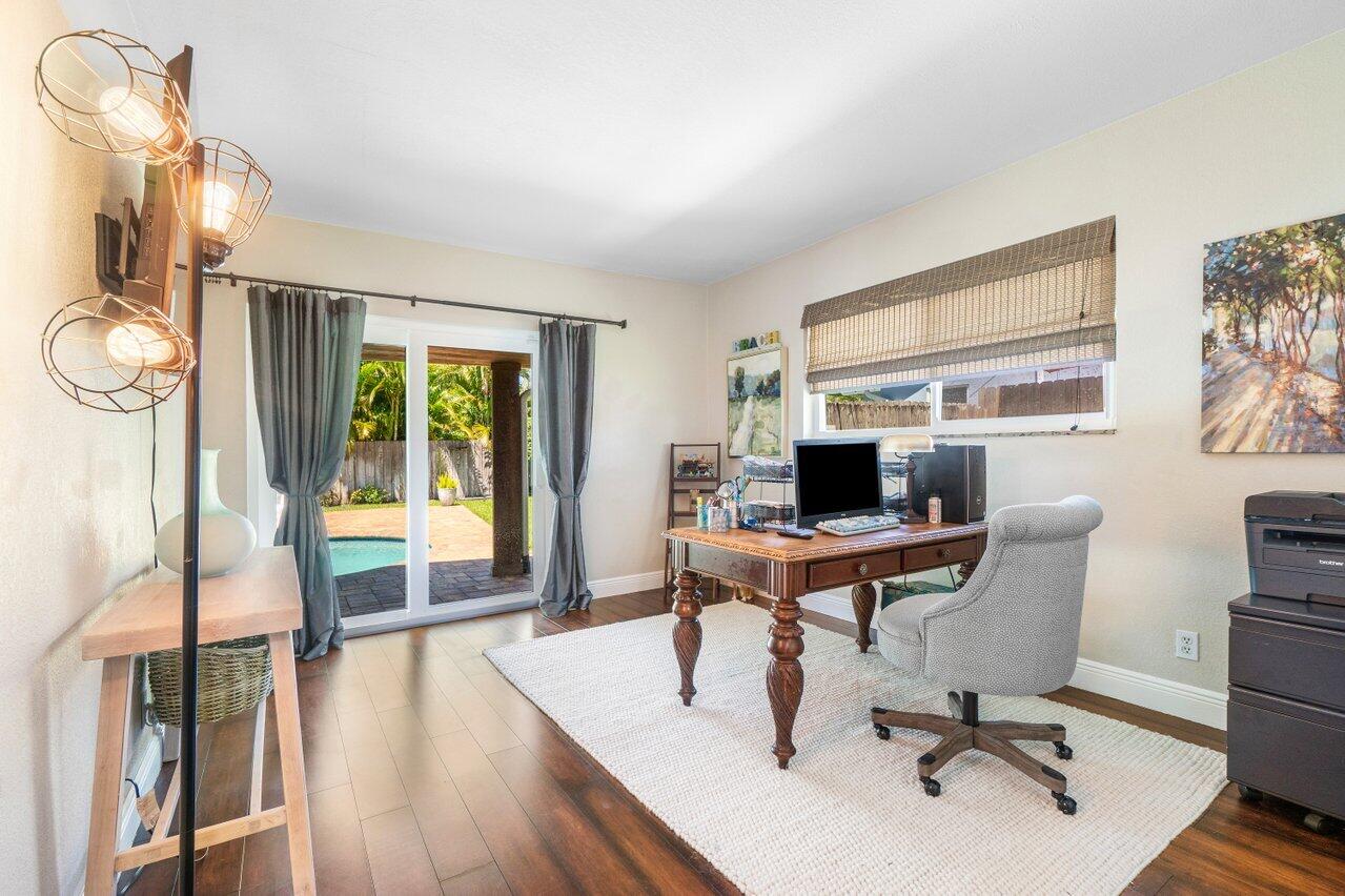 1051 Northwest 3rd Street Boca Raton, FL 33486 - Photo 20 of 31 Bedroom 3