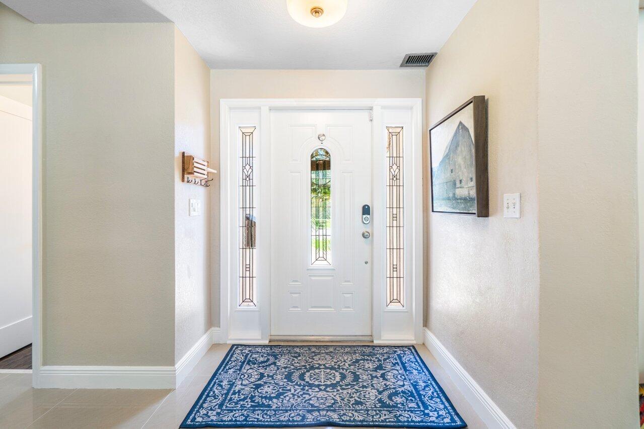 1051 Northwest 3rd Street Boca Raton, FL 33486 - Photo 4 of 31 Entry