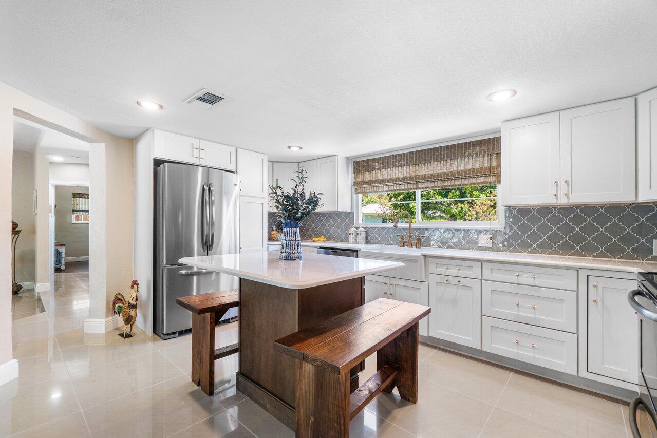 1051 Northwest 3rd Street Boca Raton, FL 33486 - Photo 9 of 31 Kitchen