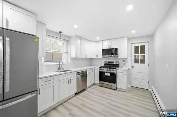 $2,750 | 210 River, New Milford, NJ 07646