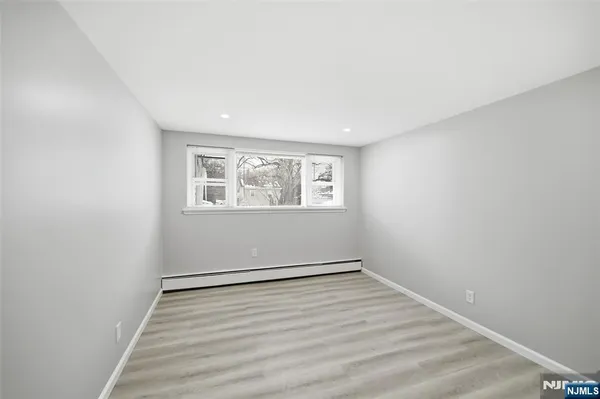 $2,750 | 210 River, New Milford, NJ 07646