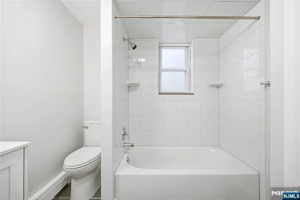 $2,750 | 210 River, New Milford, NJ 07646