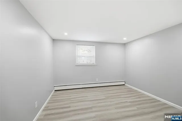 $2,900 | 210 River, New Milford, NJ 07646