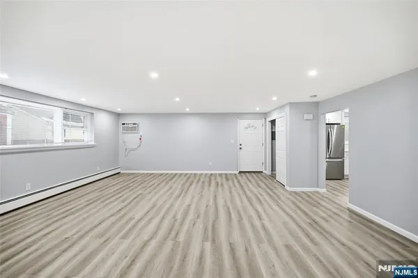 $2,750 | 210 River, New Milford, NJ 07646