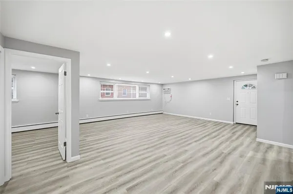 $2,750 | 210 River, New Milford, NJ 07646