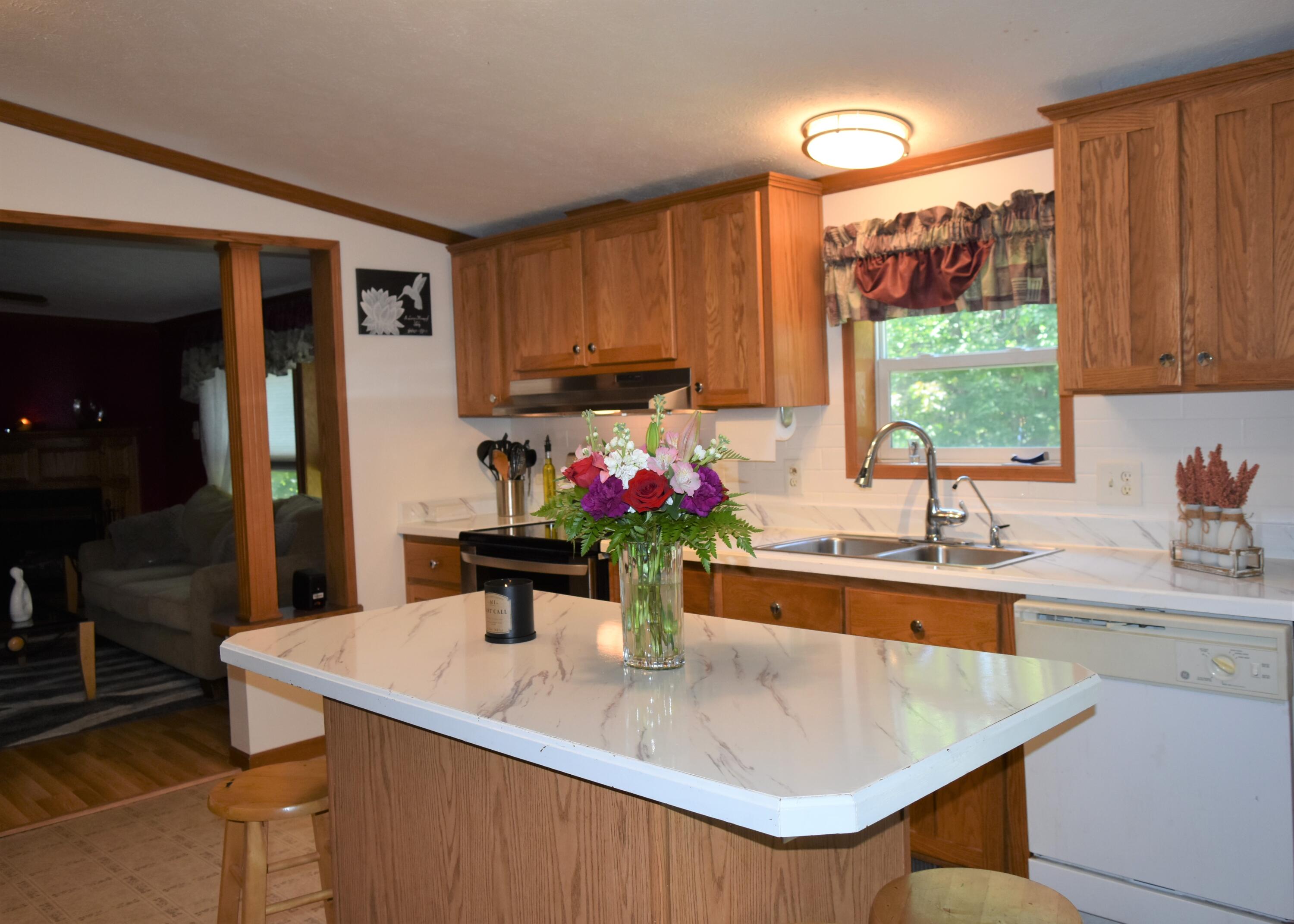260 Parker Farm Road Buxton, ME 04093 - Photo 3 of 23 DSC_0288