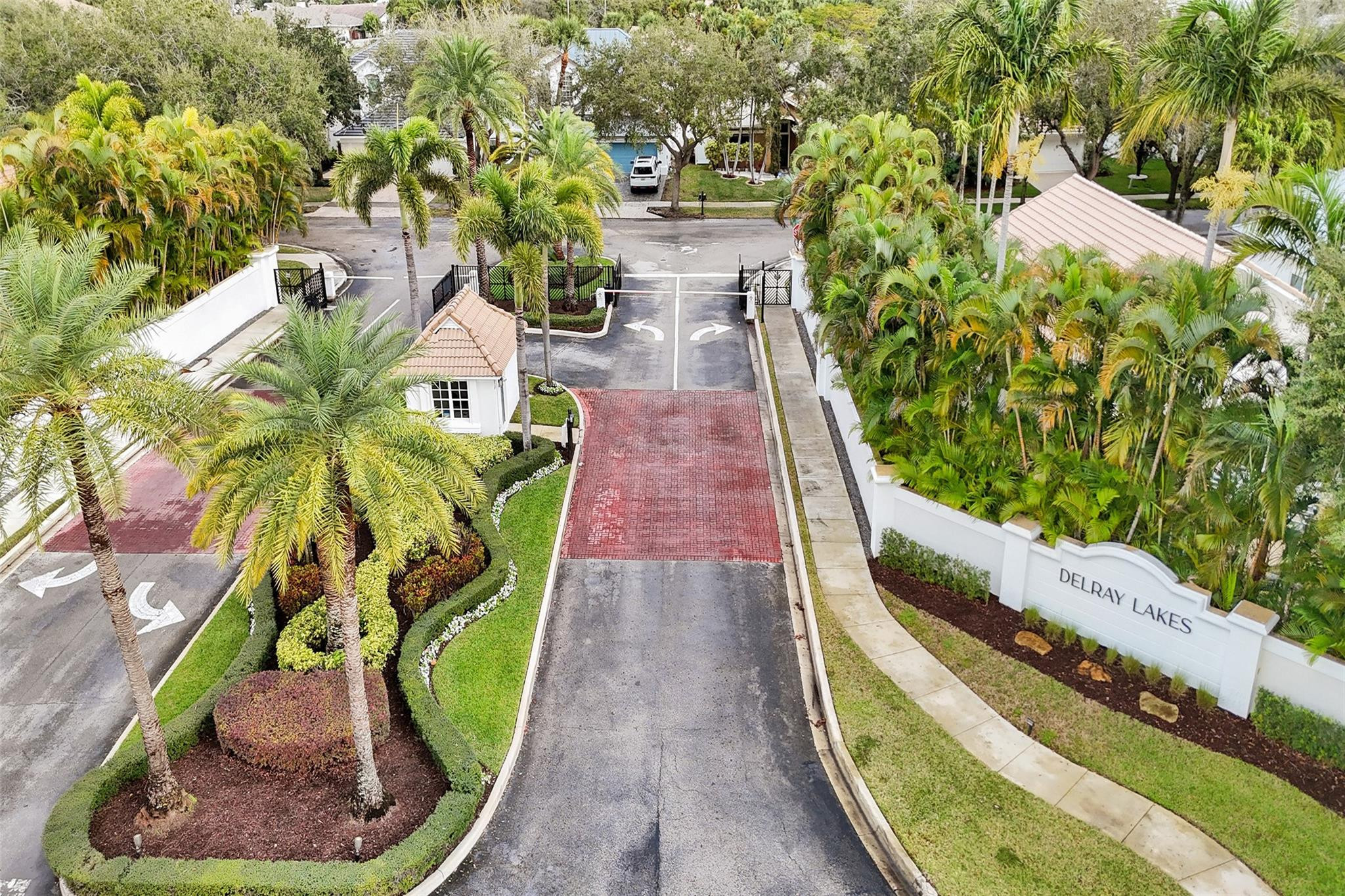 551 Anchor Point Delray Beach, FL 33444 - Photo 7 of 46 a view of a garden