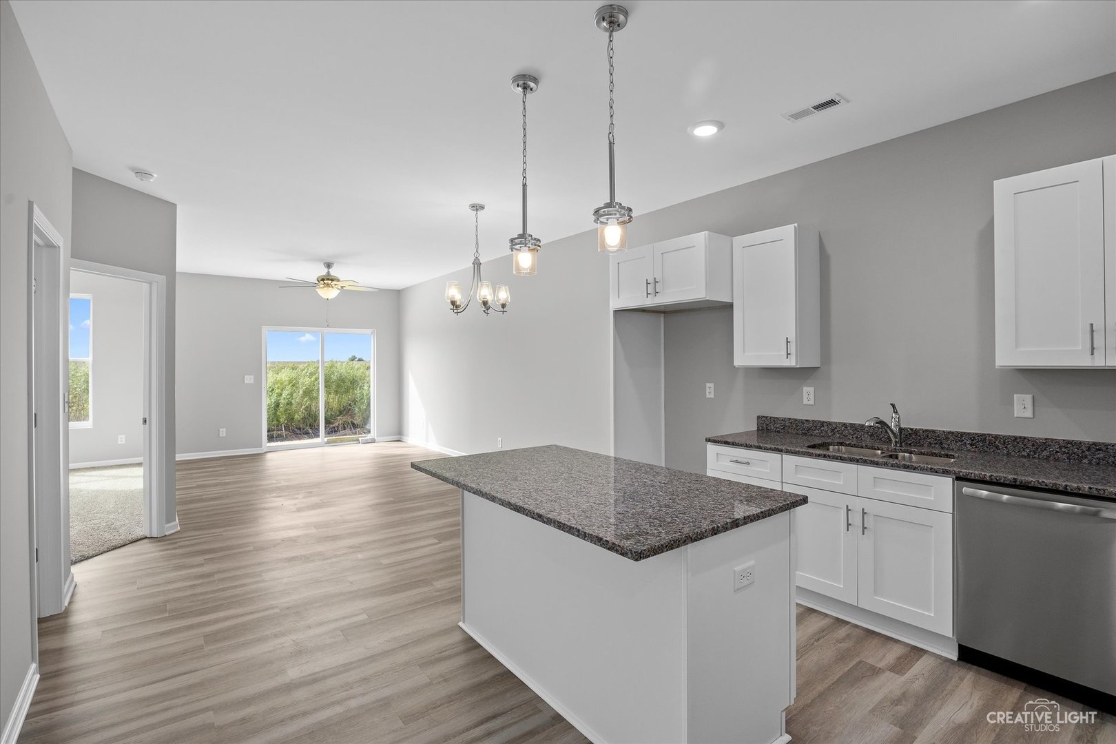 529 Preston Street Cortland, IL 60112 - Photo 6 of 14