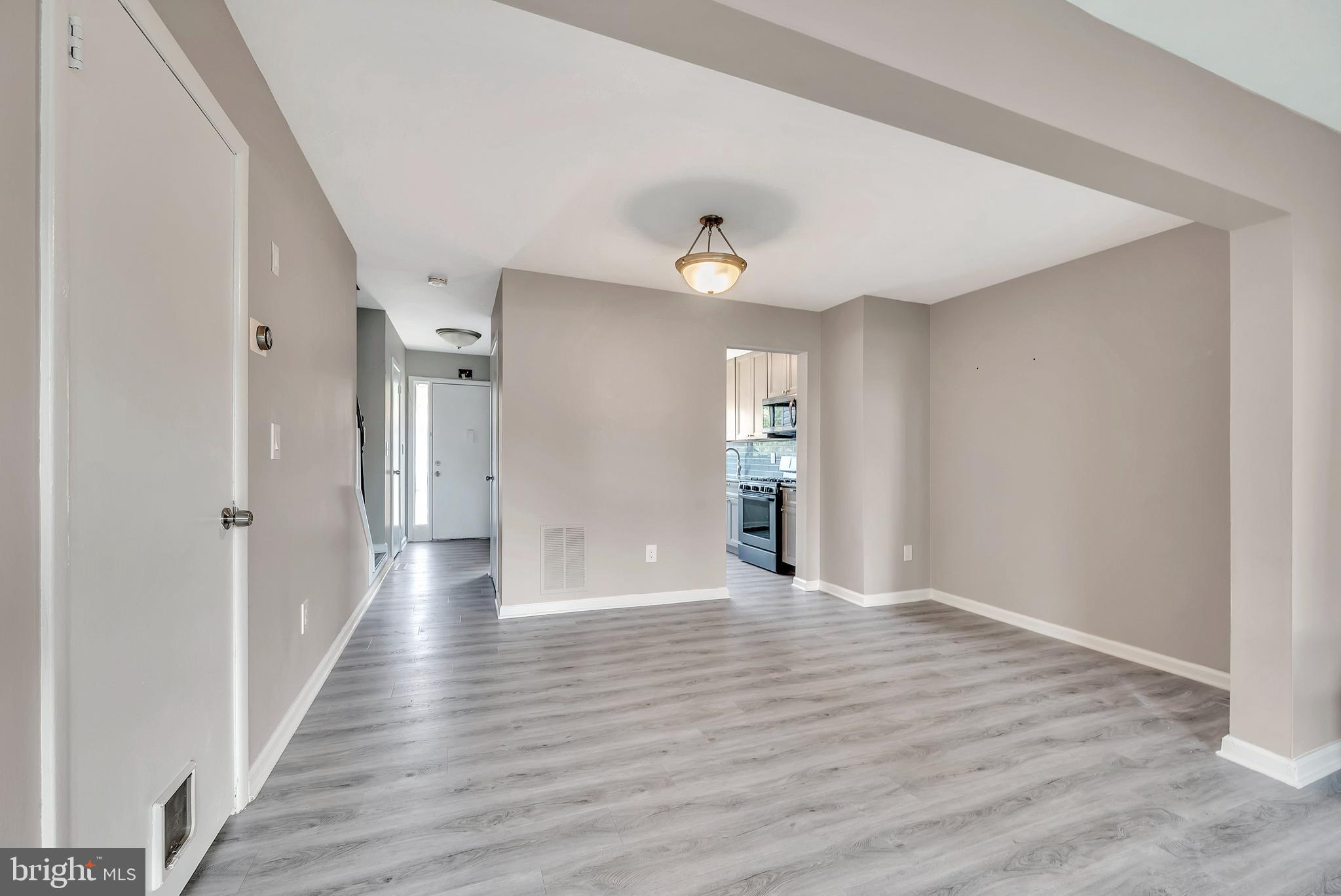 853 Jamestown Road East Windsor, NJ 08520 - Photo 11 of 32 Dining Room