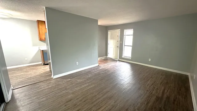 $1,300 | 3735 Donovan Drive, Unit C, Tallahassee, FL 32309