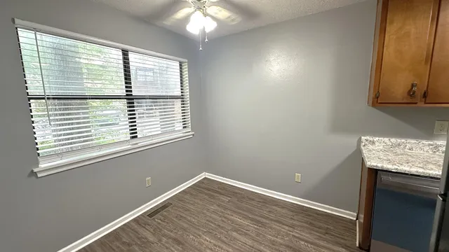 $1,300 | 3735 Donovan Drive, Unit C, Tallahassee, FL 32309