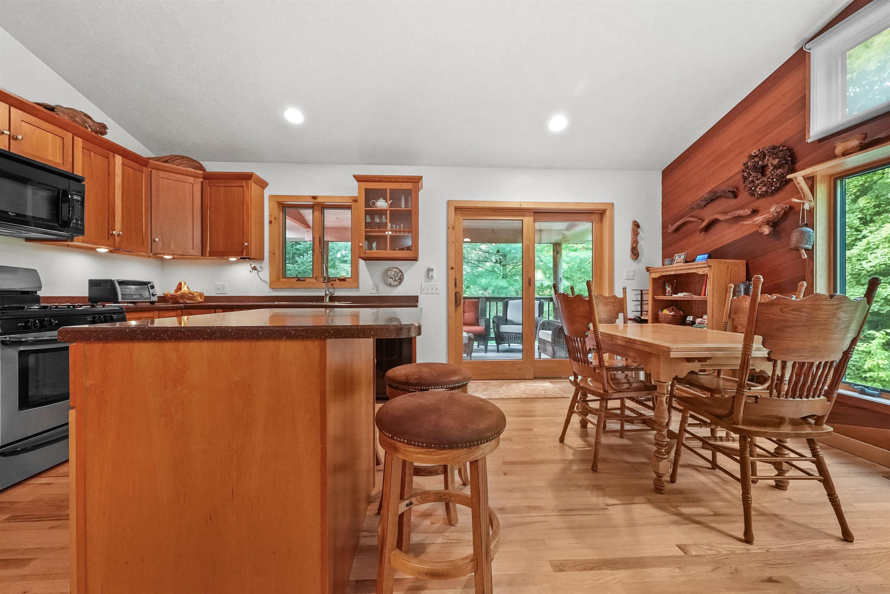 6375 West 14 Road Mesick, MI 49668 - Photo 8 of 44 1914235-7.JPG