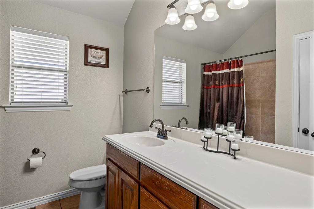 9719 Ravenswood Road Granbury, TX 76049 - Photo 32 of 40 Gallery Image 32