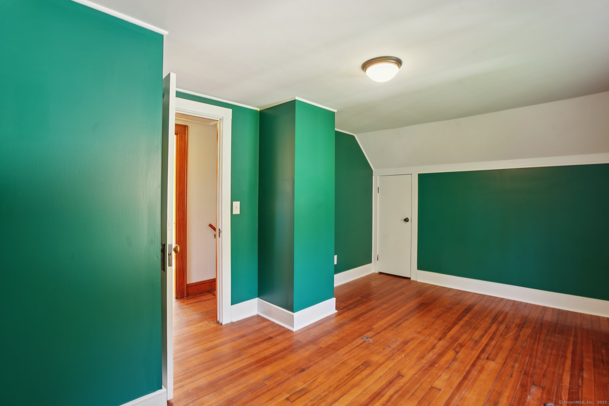 108 Woodland Avenue Bloomfield, CT 06002 - Photo 21 of 31