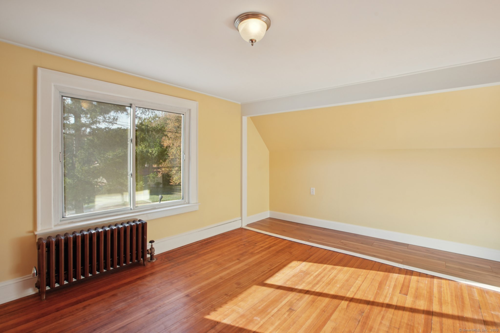 108 Woodland Avenue Bloomfield, CT 06002 - Photo 24 of 31