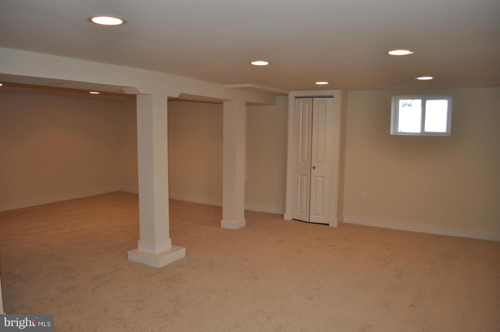 1011 Overbrook Road Baltimore, MD 21239 - Photo 18 of 24 a view of an empty room