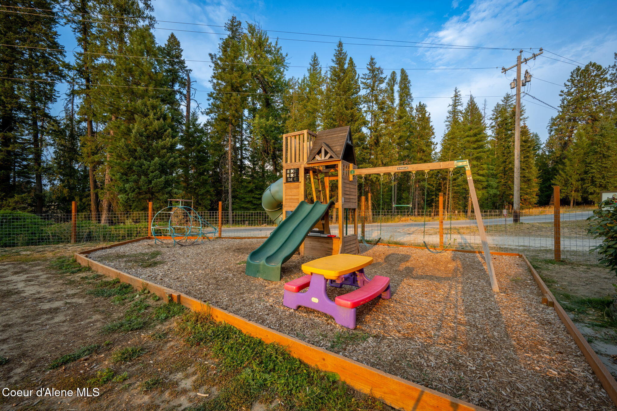 1024 Sagle Road Sagle, ID 83860 - Photo 11 of 16 36-web-or-mls-DSC_3939