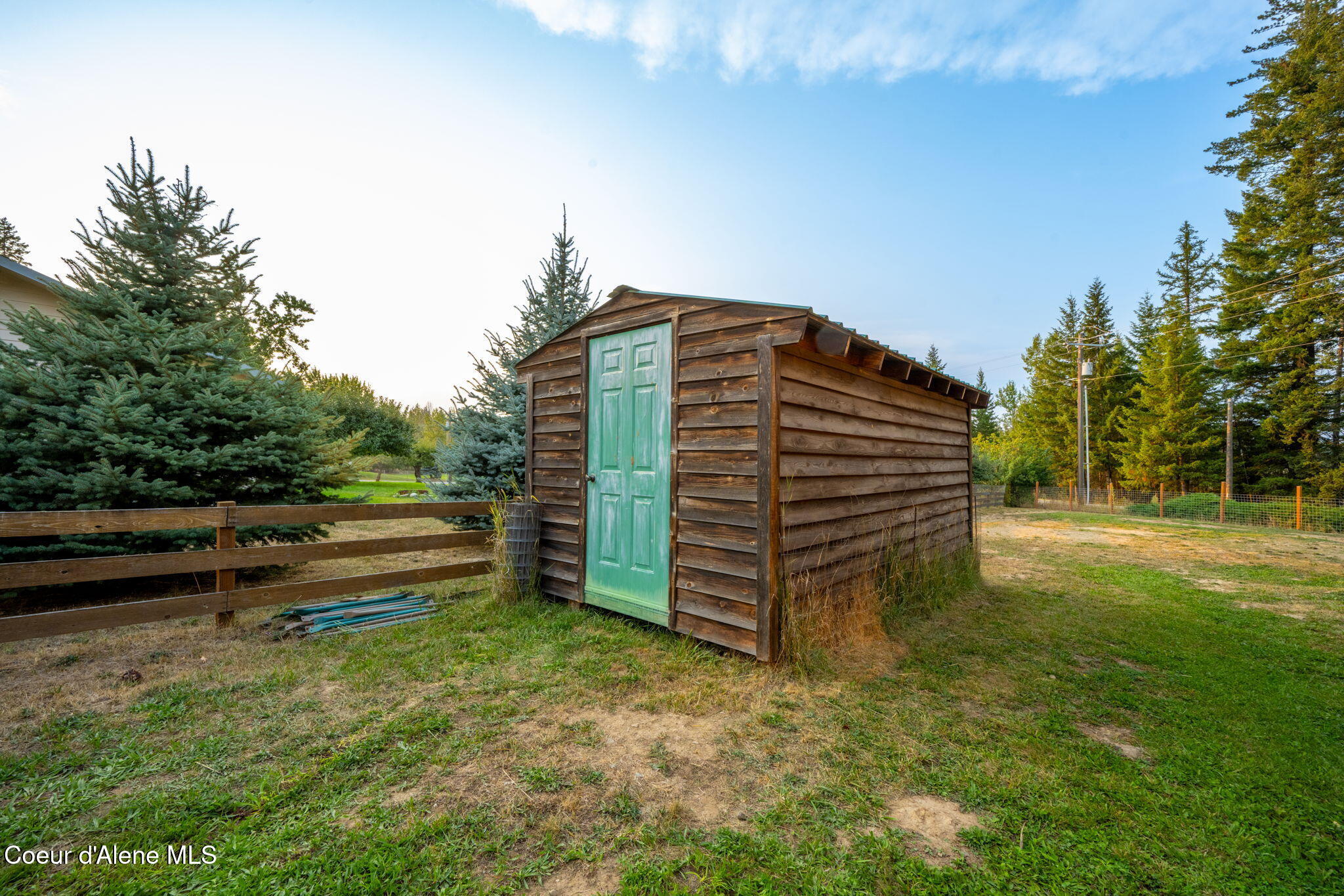 1024 Sagle Road Sagle, ID 83860 - Photo 12 of 16 37-web-or-mls-DSC_3959