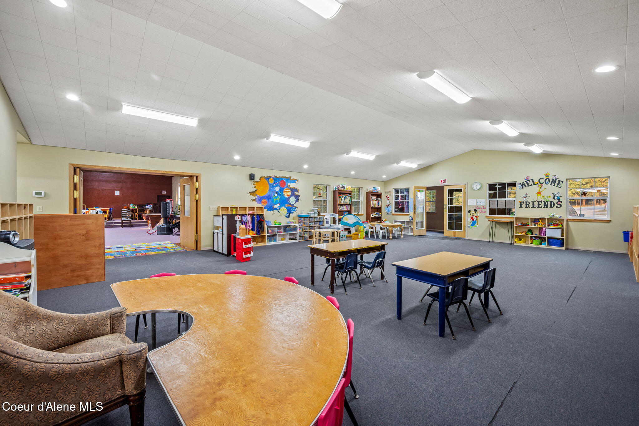 1024 Sagle Road Sagle, ID 83860 - Photo 7 of 16 23-web-or-mls-DSC_3877