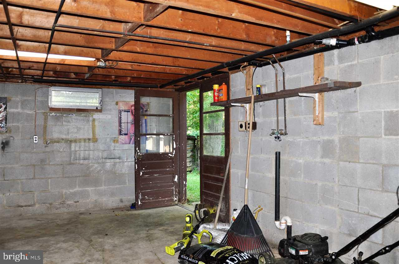 2114 Craley Road Windsor, PA 17366 - Photo 21 of 36