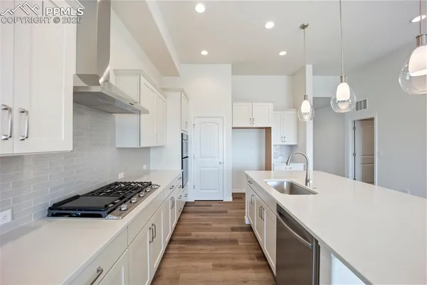 $799,900 | 8663 Noreen Falls Drive, Colorado Springs, CO 80924