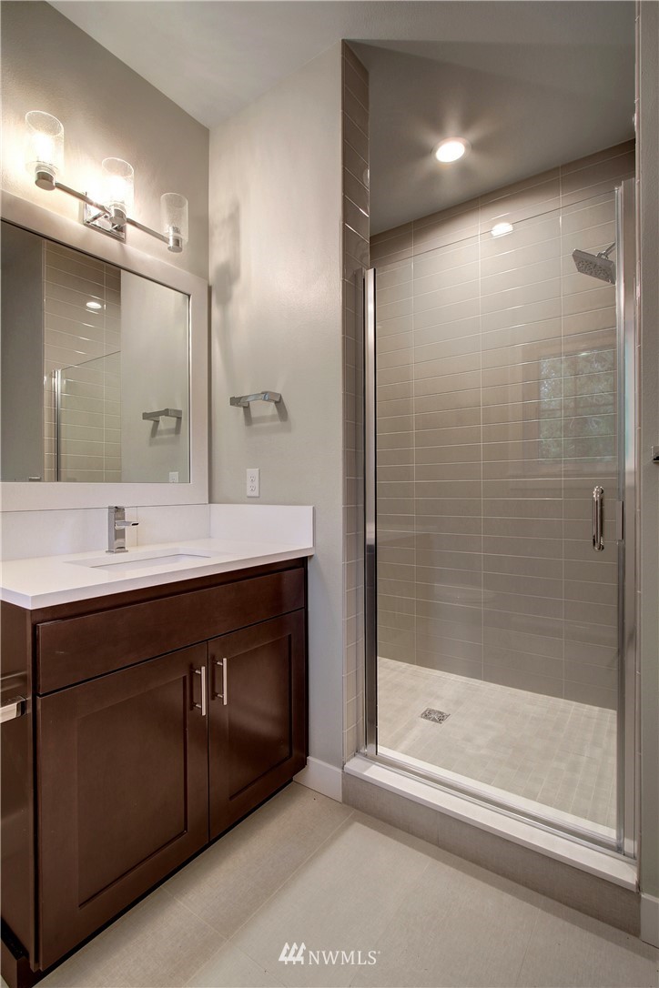 15426 98th Court Northeast Bothell, WA 98011 - Photo 11 of 27 Gallery Image 11