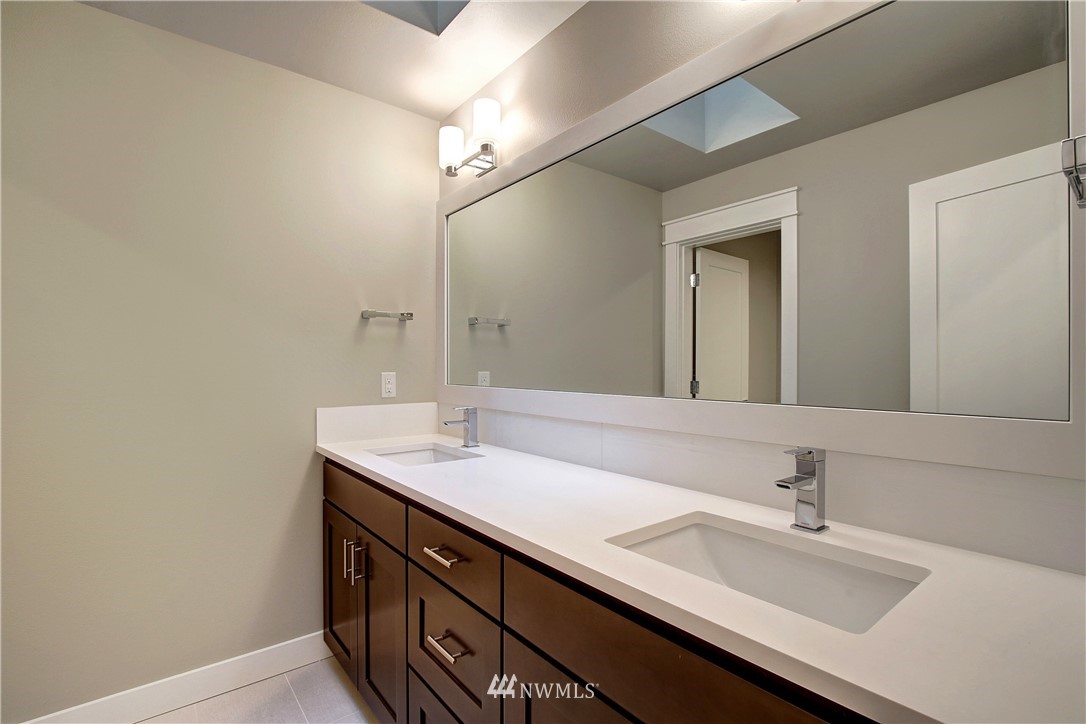 15426 98th Court Northeast Bothell, WA 98011 - Photo 21 of 27 Gallery Image 21