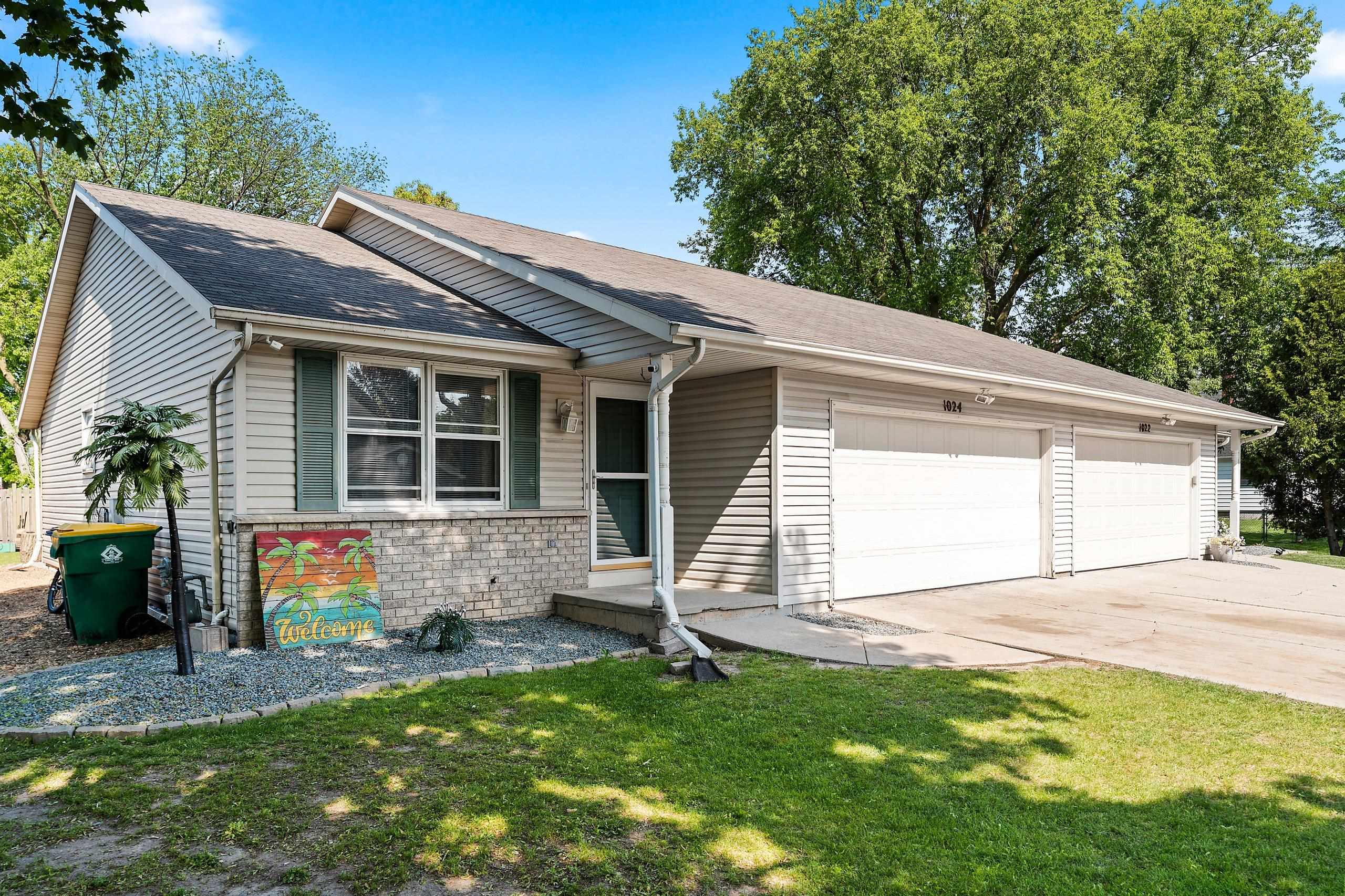 1022 Coppens Road Green Bay, WI 54303 - Photo 2 of 37