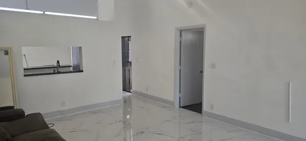 $2,975 | 5161 Northwest 11th Lane, Pompano Beach, FL 33064