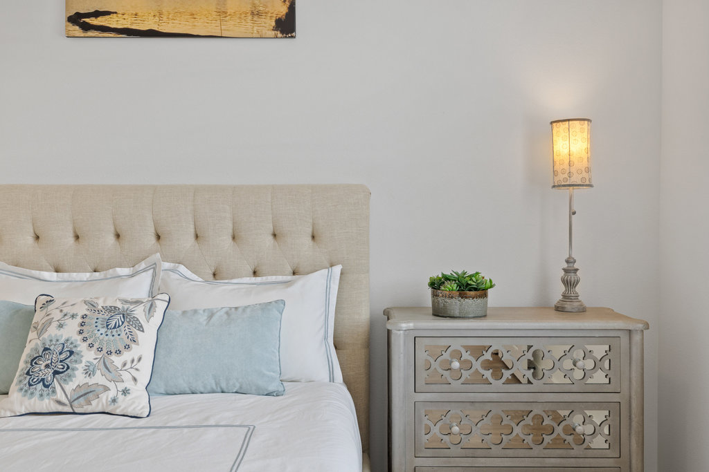 1811 Webberville Road, Unit 1209 Austin, TX 78721 - Photo 8 of 35 a view of kitchen cabinets