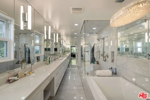 $35,000 | 17503 Rancho Street, Encino, CA 91316