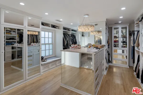 $35,000 | 17503 Rancho Street, Encino, CA 91316